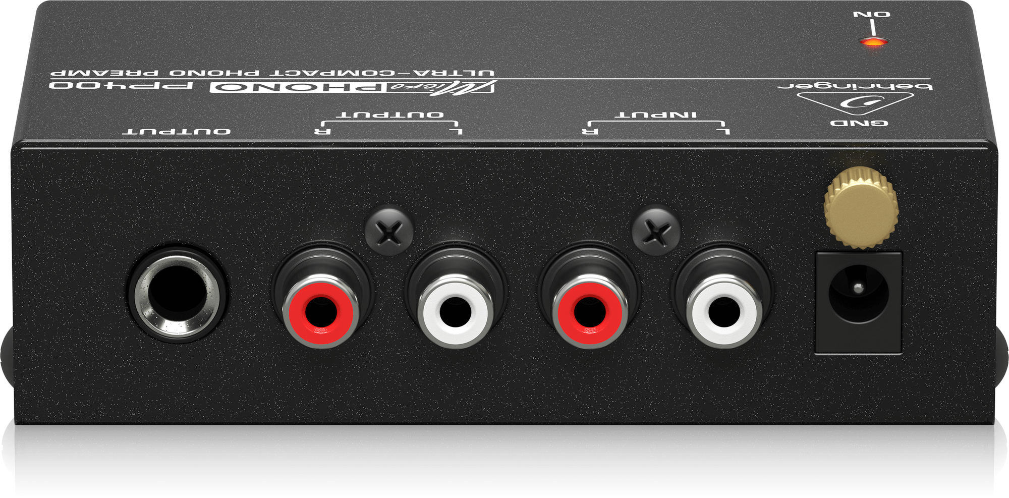 PP400端子面の公式写真。RCA入力・出力、標準フォーン出力、GNDねじと外部電源端子が並びます。