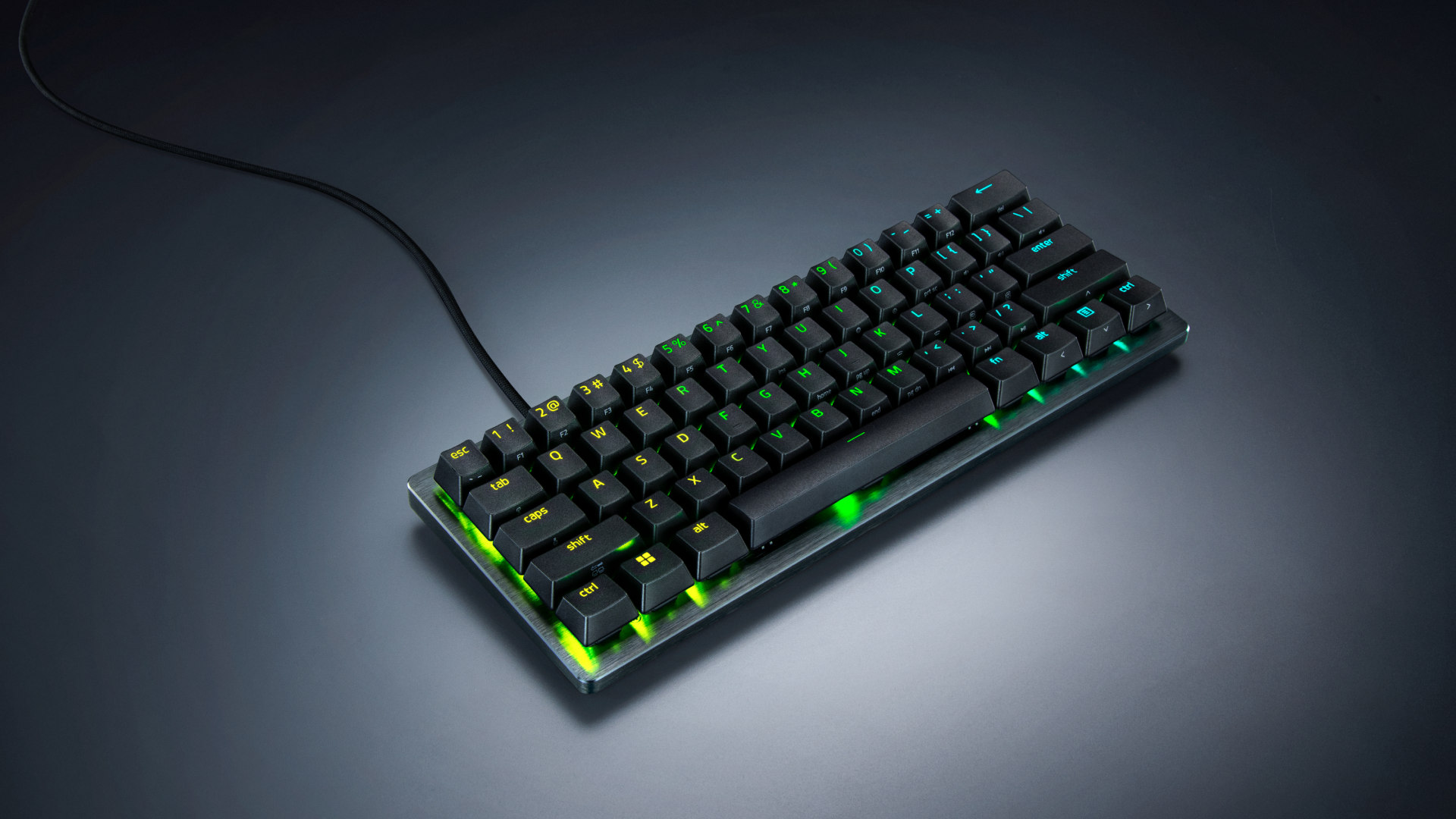 Razer Huntsman V3 Pro Mini 8KHzの斜めから見た本体全体とキー配置のメーカー画像